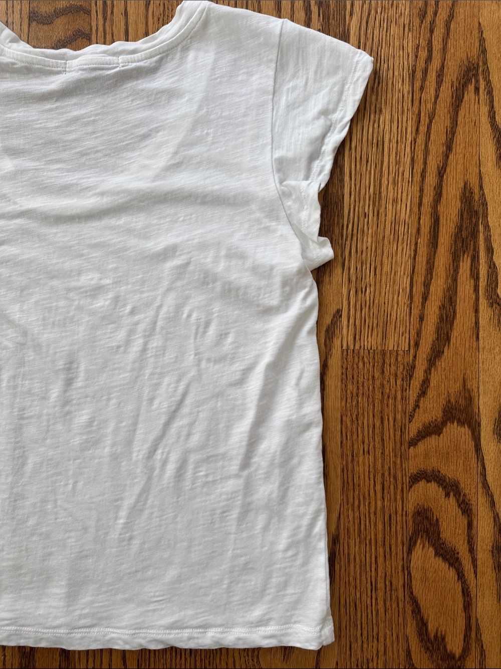 Sanctuary White Scoop Neck Short Sleeve Tee - Picture 13 of 16